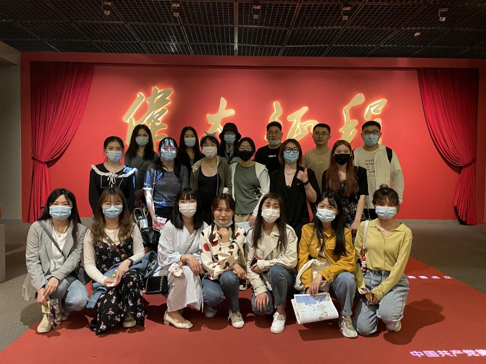 说明: 图片 说明: 图片